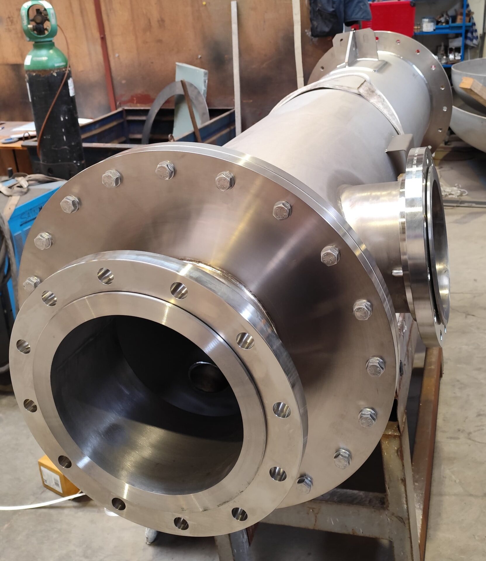 COLUMNA DE TITANIO GR 2. DICIEMBRE 2025