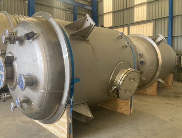 REACTOR EN TITANIO. ABRIL 2026.